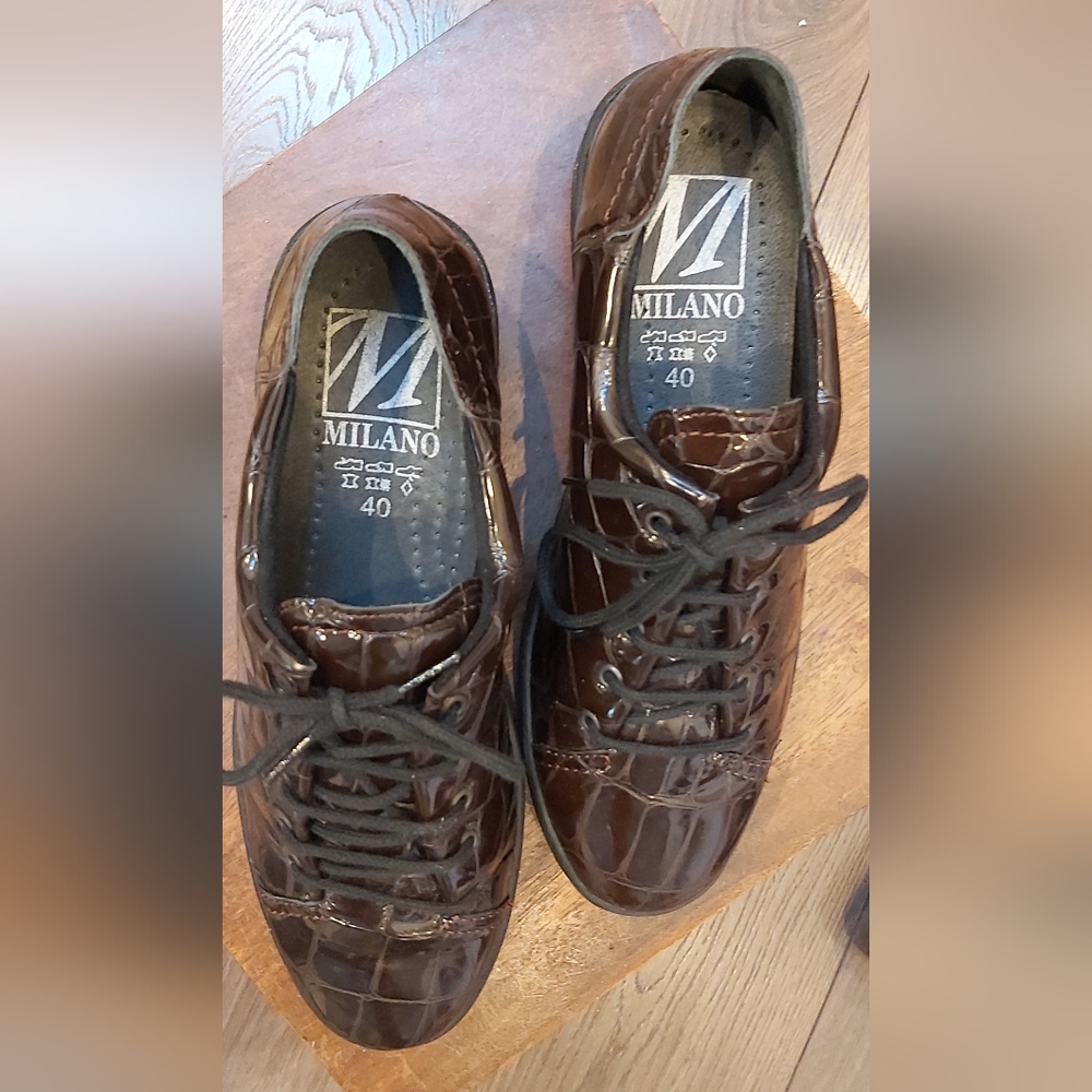 Milano patent leather shoes